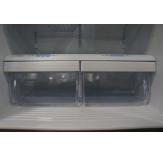 The LDC22720 has two crispers for keeping fruits and vegetables fresher for longer.